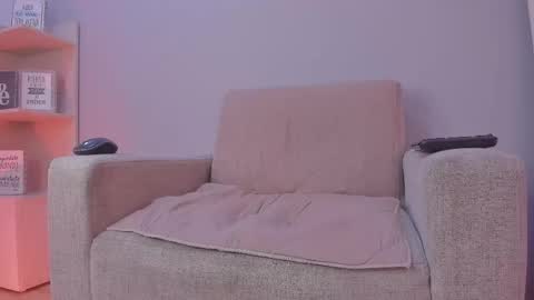 Kylliam Levis online show from April 15, 7:58 pm