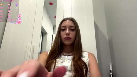 Selena online show from April 10, 10:20 am