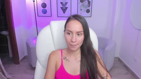 Kymberly online show from February 24, 3:09 pm
