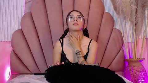 kyomi_hunt online show from June 13, 4:23 am