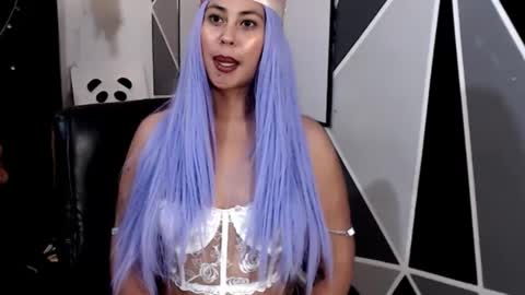 l0lavelvet online show from June 12, 6:07 pm