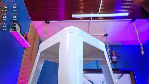 Cris  online show from October 11, 12:10 pm