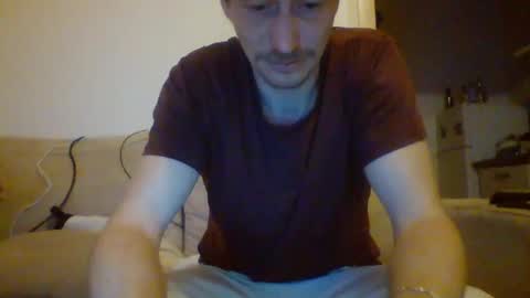 labelette007 online show from December 3, 10:56 pm