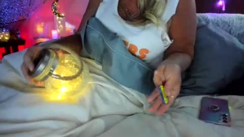 Lacey online show from July 19, 4:37 am