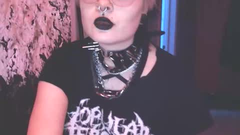 Lacey-Marie online show from April 4, 4:52 am