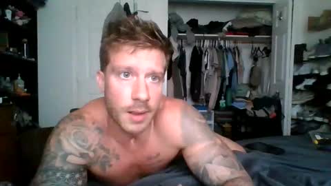 lacrioxcum18 online show from October 14, 12:24 am