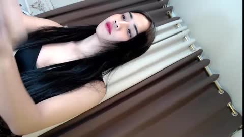lady_angelala online show from February 11, 12:36 pm
