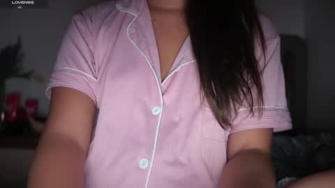 Aria online show from November 29, 2:03 pm