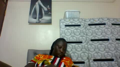 lindah32 online show from January 28, 6:39 pm