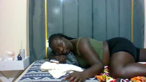 lindah32 online show from February 26, 9:20 pm