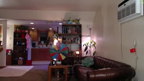 ladyboyhomemaker online show from March 7, 8:23 am