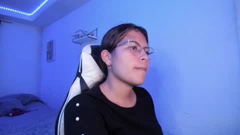  Lady  online show from February 12, 2:37 am