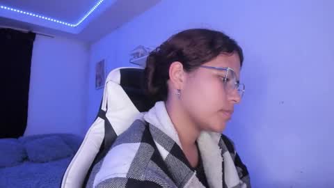  Lady  online show from November 9, 2:04 am