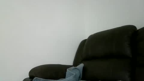 Snapshot of ladycinnabon chatting on October 30, 2:06 pm Stephanie online show from October 30, 2:06 pm