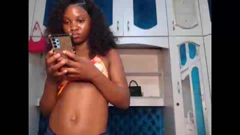 ladydiva69 online show from April 14, 6:44 pm