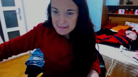 LadyLHoty online show from November 17, 5:04 pm