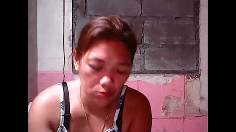 ladysweet4u69 online show from April 27, 1:36 am