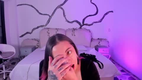 Lady  online show from September 12, 4:03 am