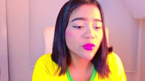  Laila  online show from June 12, 4:44 am