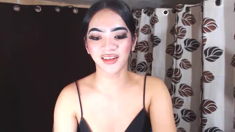 YoungMisstresslaira not into cheap online show from February 7, 9:05 am