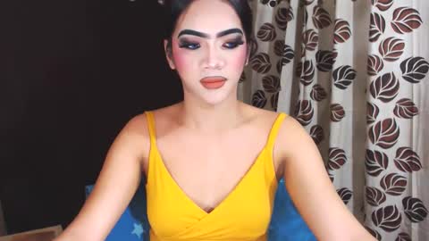 YoungMisstresslaira not into cheap online show from January 31, 3:20 am