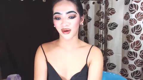 YoungMisstresslaira not into cheap online show from January 22, 3:40 pm