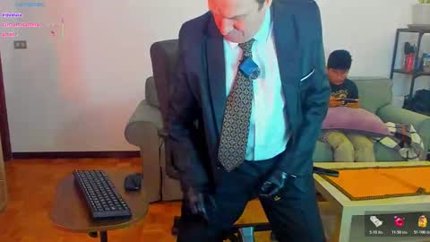 lajose52 online show from December 5, 7:55 pm