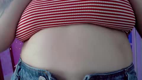 lala Moon online show from January 8, 2:12 pm