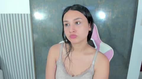 Lana online show from February 4, 8:24 pm