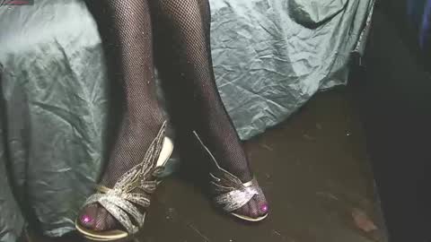 lana_legs53 online show from October 2, 8:24 am