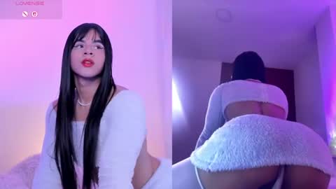 INDEPENDENT MODEL online show from July 12, 11:30 pm