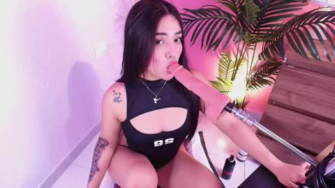 Snapshot of lana_ortega chatting on October 22, 3:42 am LANA online show from October 22, 3:42 am