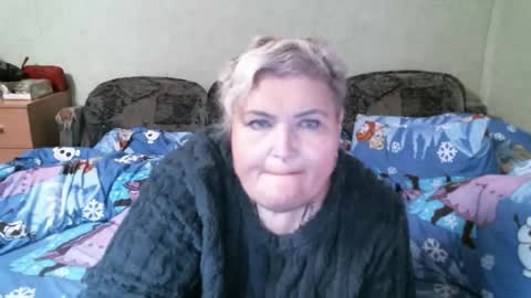 lanacat555 online show from January 12, 8:27 pm