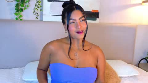 Lana online show from December 15, 7:32 pm