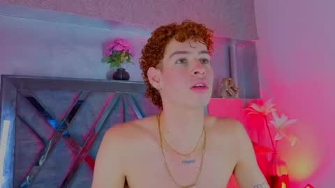 lancelot_grey online show from June 7, 9:20 pm