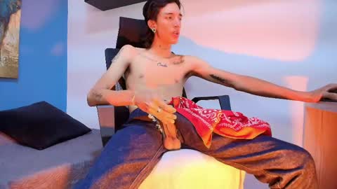 langelo_el online show from May 22, 3:19 pm