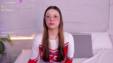 Lanna online show from February 19, 12:04 pm