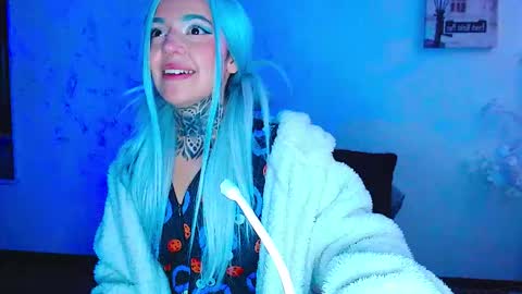 Snapshot of lannie_gonzales chatting on September 9, 5:02 pm LANNIE online show from September 9, 5:02 pm