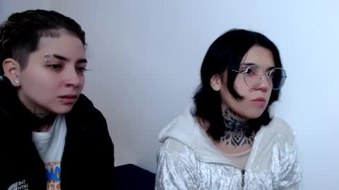 Snapshot of lannie_gonzales chatting on February 14, 2:54 pm LANNIE online show from February 14, 2:54 pm