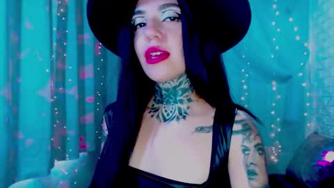 LANNIE   online show from March 7, 3:12 pm