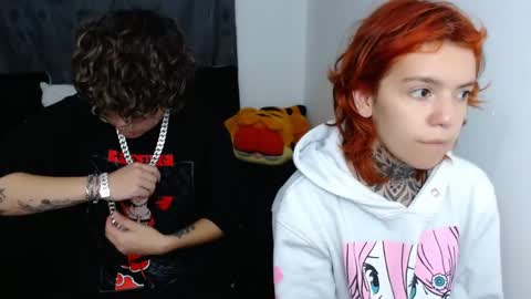 Snapshot of lannie_gonzales chatting on December 2, 12:34 am LANNIE online show from December 2, 12:34 am