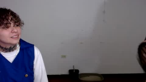 Snapshot of lannie_gonzales chatting on December 19, 10:53 pm LANNIE online show from December 19, 10:53 pm