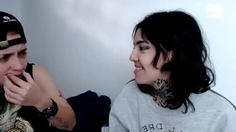 Snapshot of lannie_gonzales chatting on February 16, 10:21 pm LANNIE online show from February 16, 10:21 pm