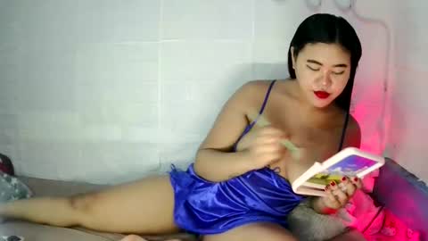 Snapshot of lara101732 chatting on October 20, 3:17 pm lara101732 online show from October 20, 3:17 pm