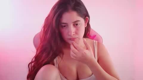 LARA online show from May 31, 9:38 pm
