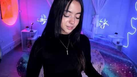 Snapshot of laraa_rous chatting on October 8, 3:45 am lara online show from October 8, 3:45 am