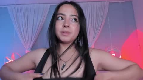 Snapshot of laraa_rous chatting on September 30, 1:49 am lara online show from September 30, 1:49 am