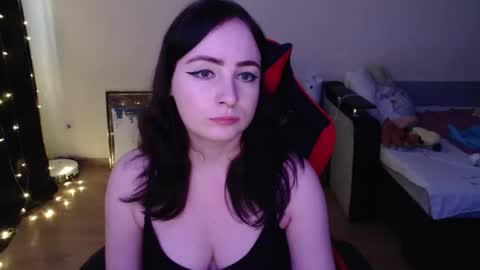 Laralianna online show from January 15, 9:29 am