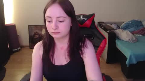 Laralianna online show from May 14, 3:32 pm