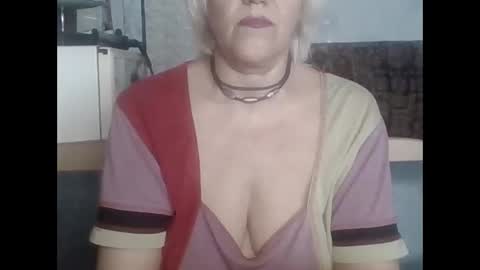 larisaq4ugo24 online show from March 5, 10:02 am